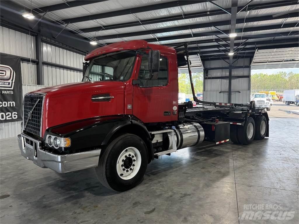 Volvo VHD Camion cadru container