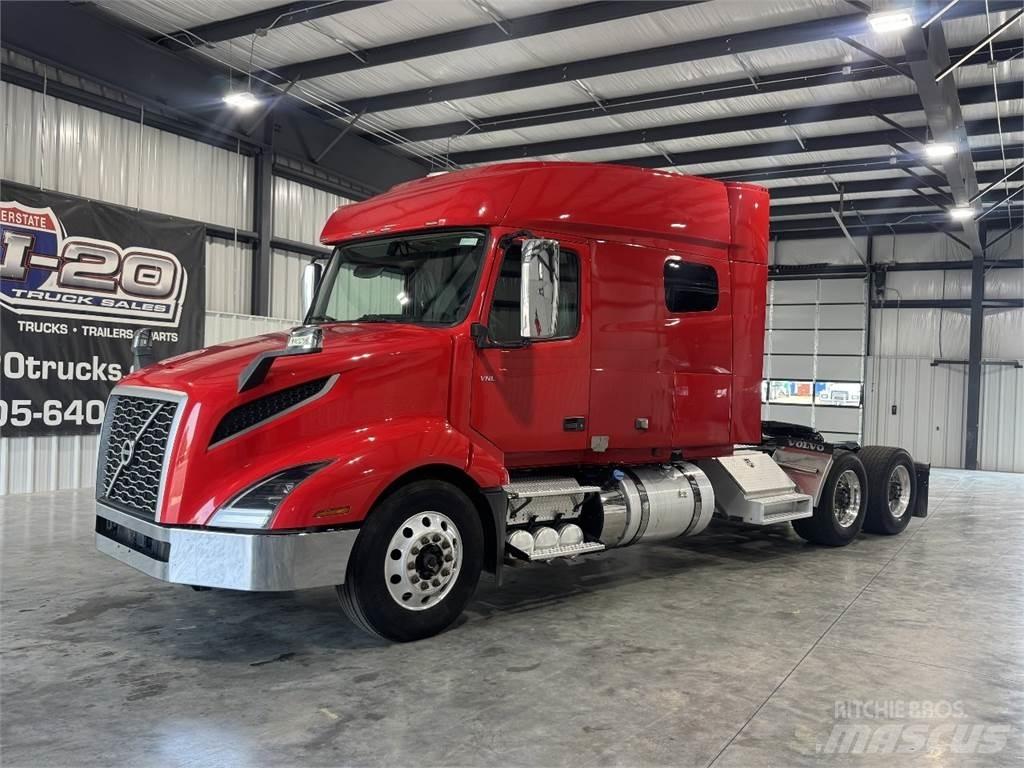 Volvo VNL740 Autotractoare