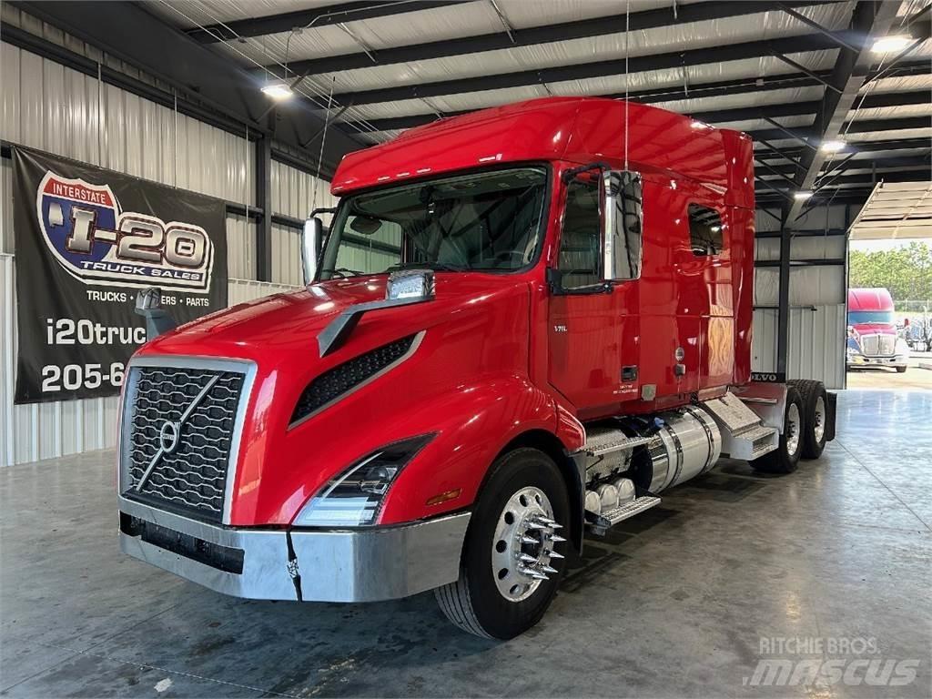 Volvo VNL740 Autotractoare