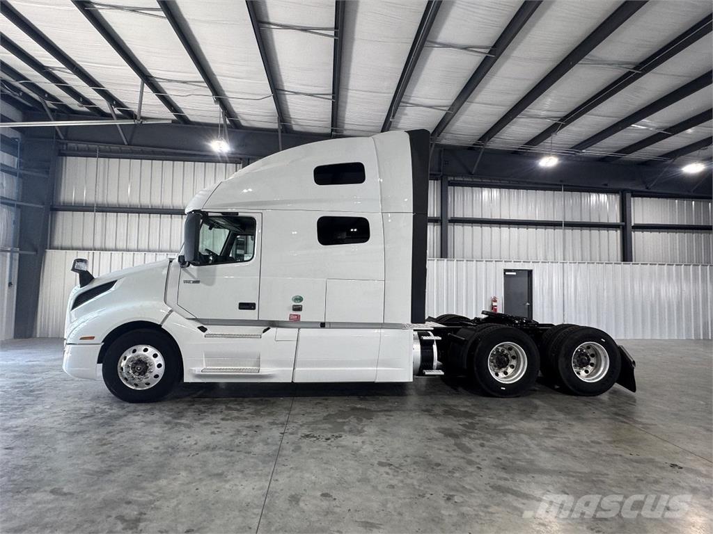 Volvo VNL760 Autotractoare