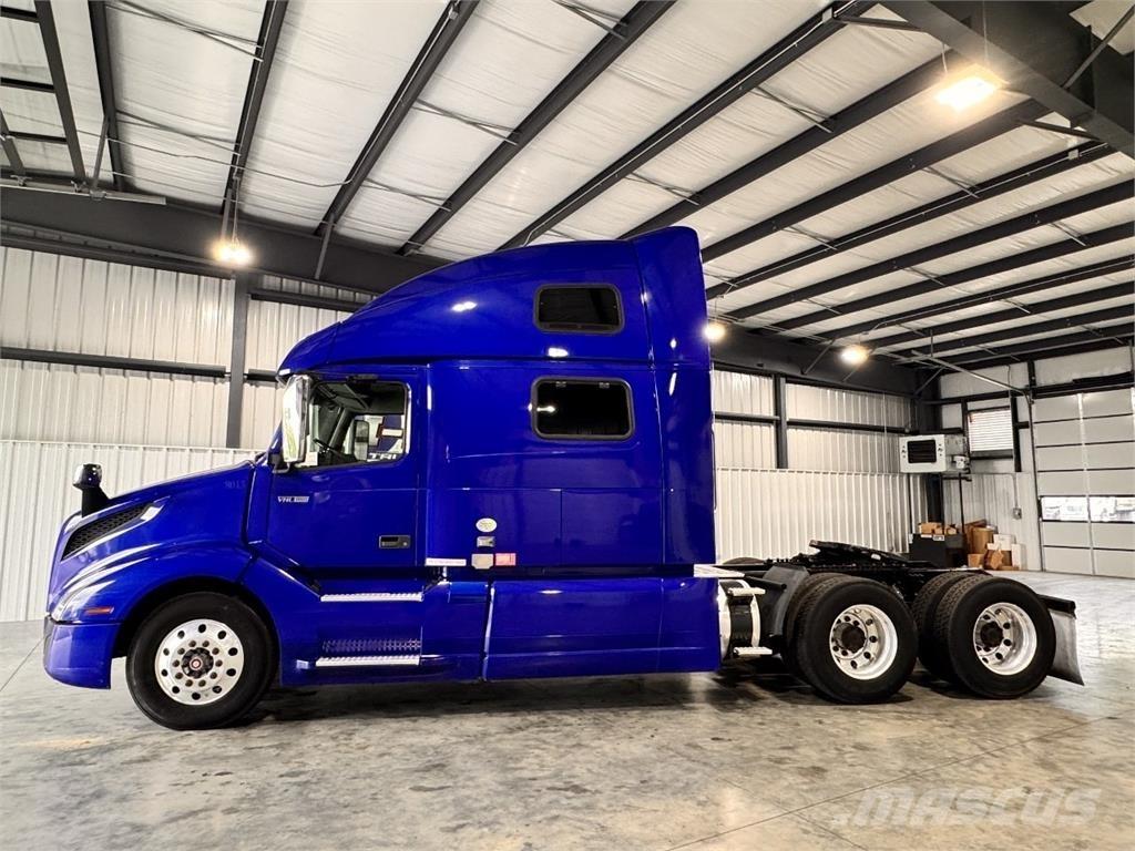Volvo VNL860 Autotractoare