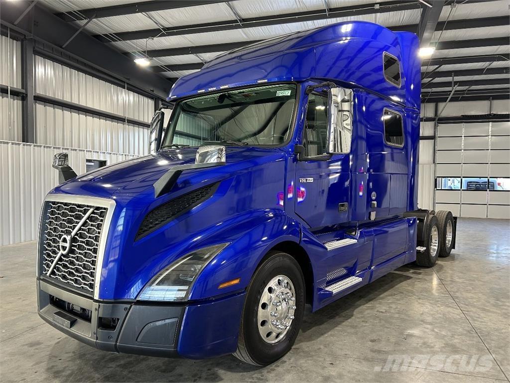 Volvo VNL860 Autotractoare