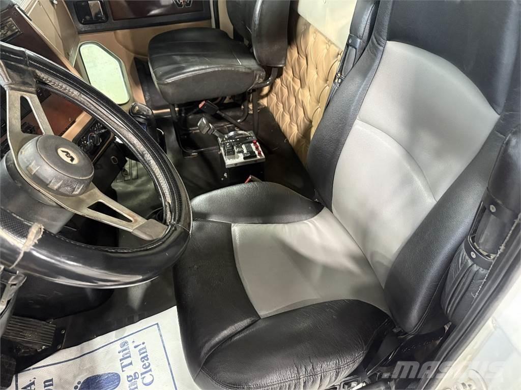 Western Star 4700SF Autobasculanta