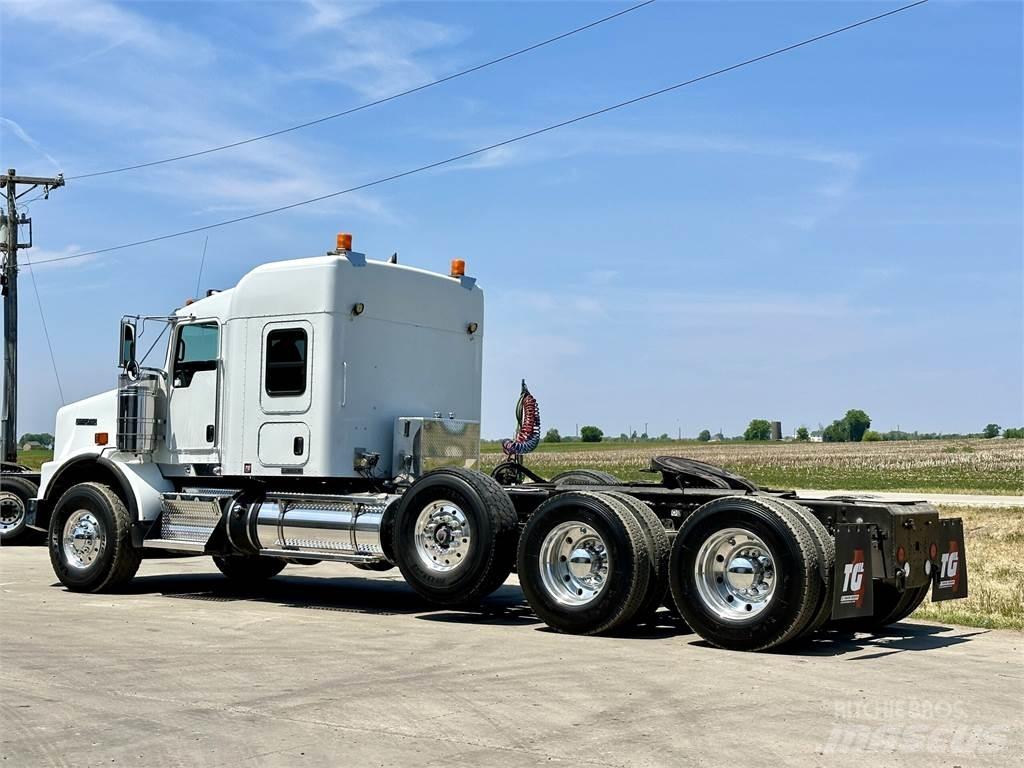 Kenworth T800 Autotractoare