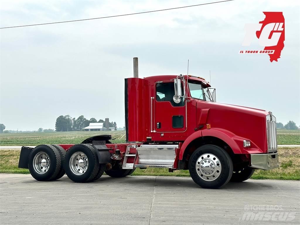 Kenworth T800 Autotractoare