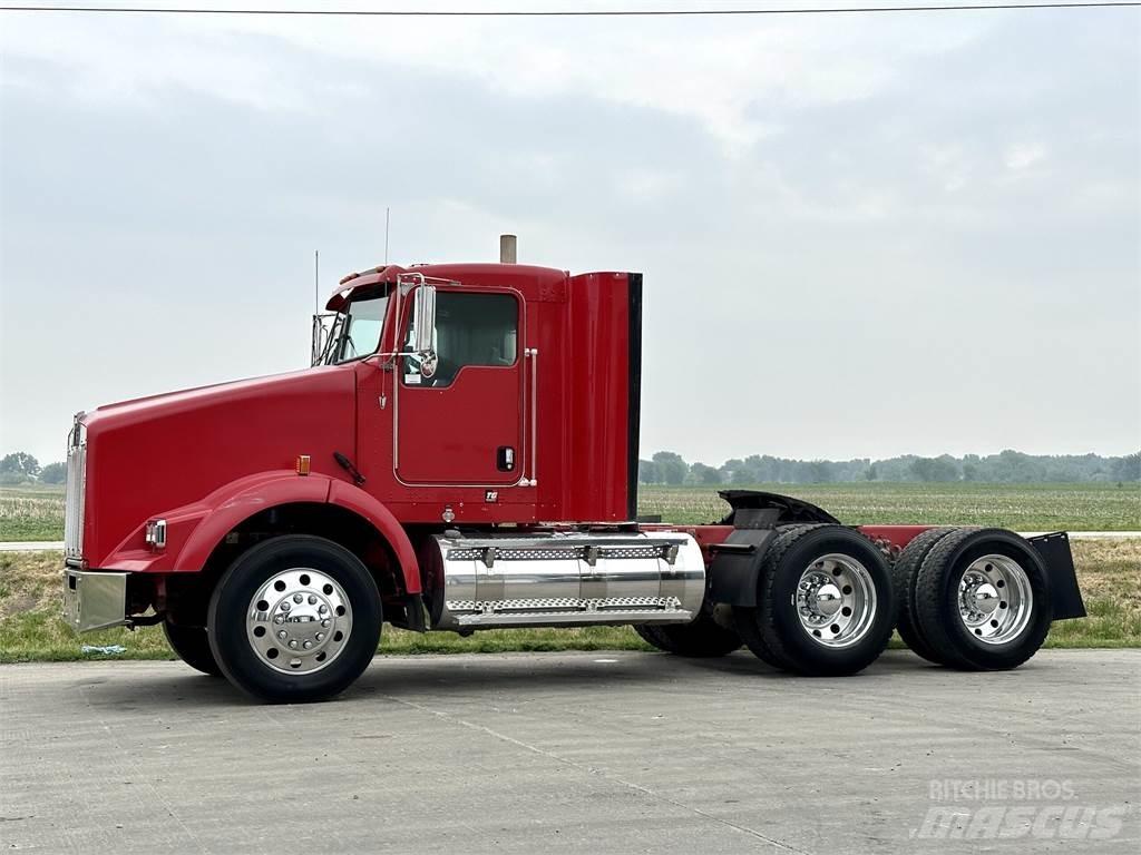 Kenworth T800 Autotractoare