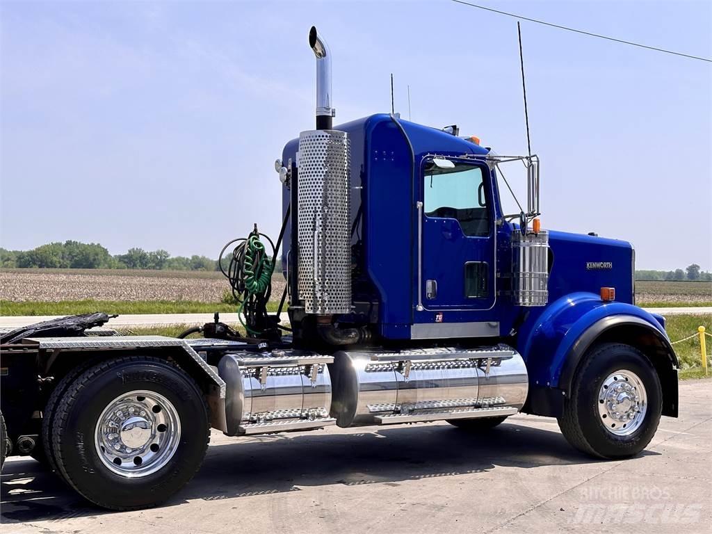 Kenworth W900 Autotractoare