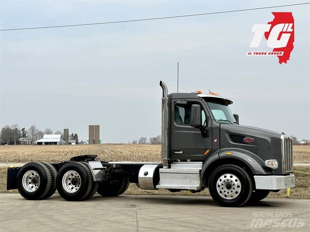 Peterbilt 567 Autotractoare