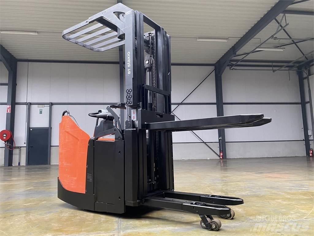 Toyota BT SPE140L Transpaleti autopropulsanti