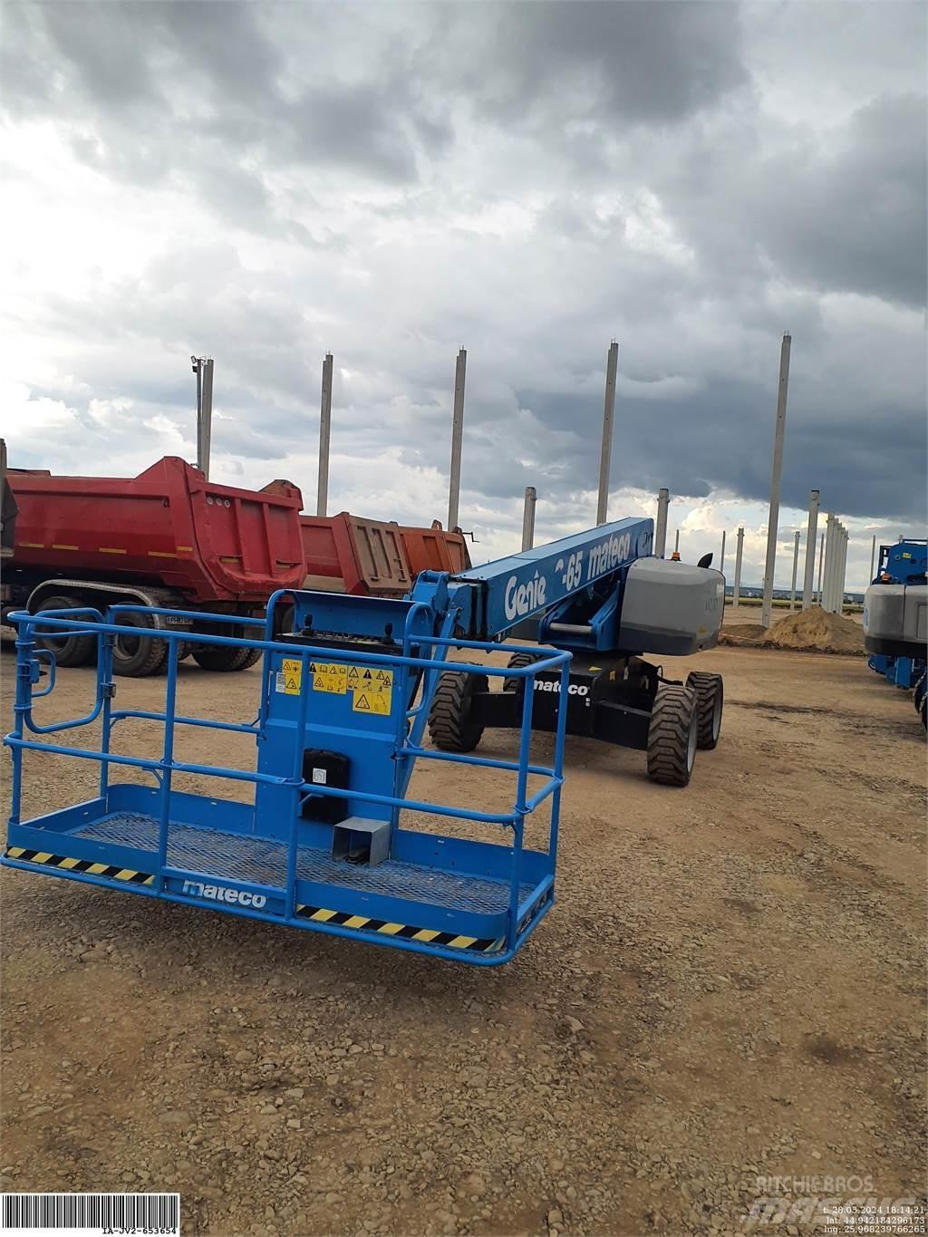 Genie S-65 Nacele cu brat articulat