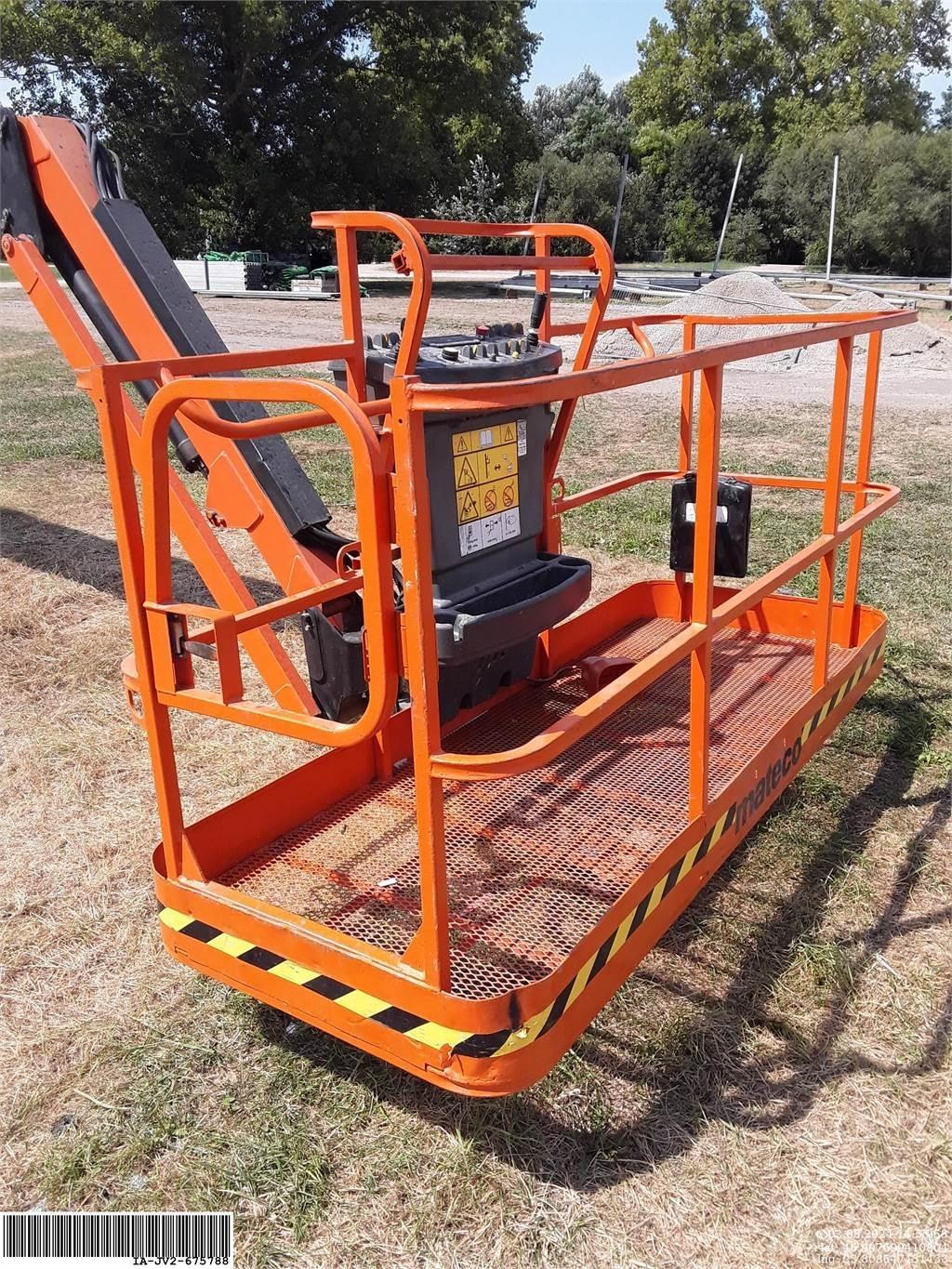JLG 660SJ Nacele cu brat articulat