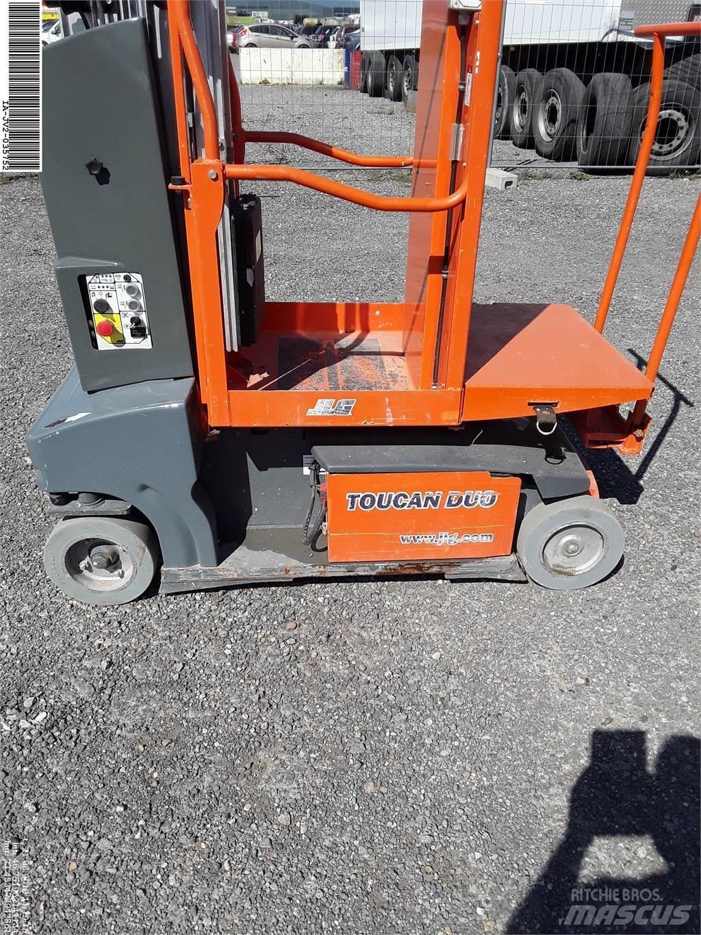 JLG Toucan duo Ascensoare verticale catarg