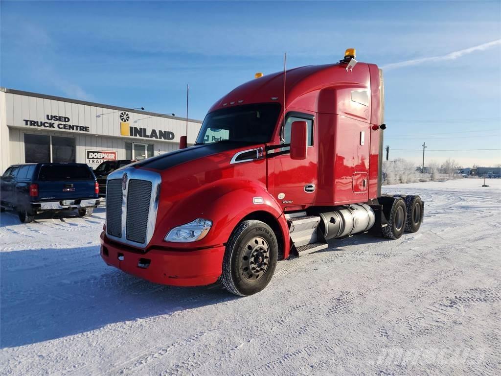 Kenworth T680 Autotractoare