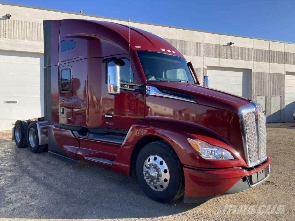 Kenworth T680 Autotractoare