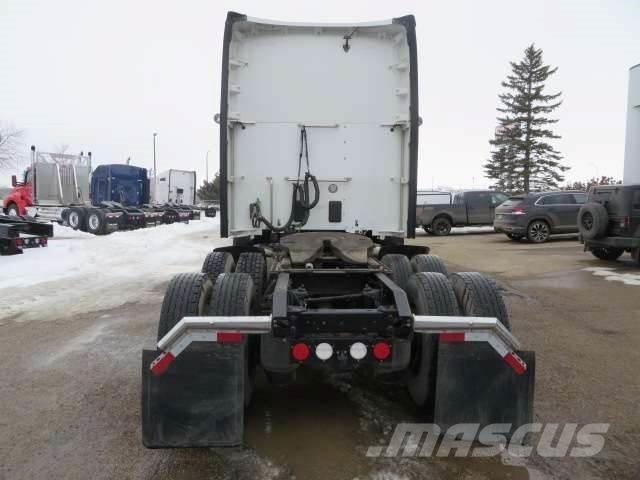 Kenworth T680 Autotractoare