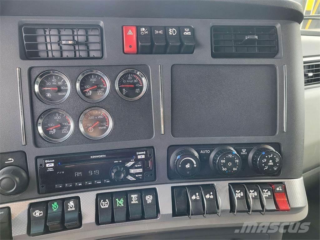 Kenworth T680 Autotractoare