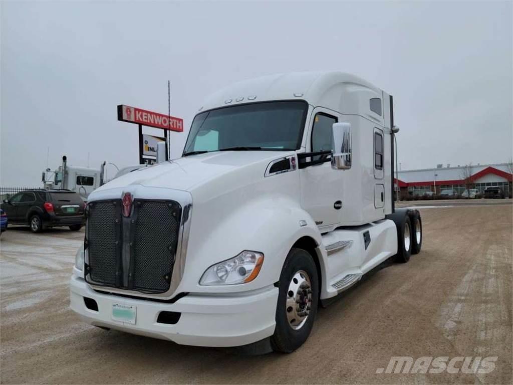 Kenworth T680 Autotractoare