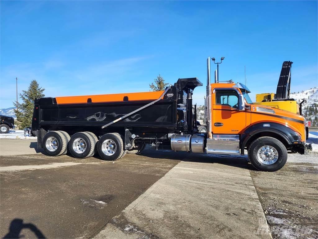 Kenworth T880 Autobasculanta