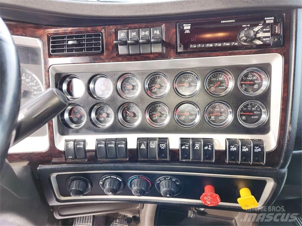Kenworth W900L Autotractoare