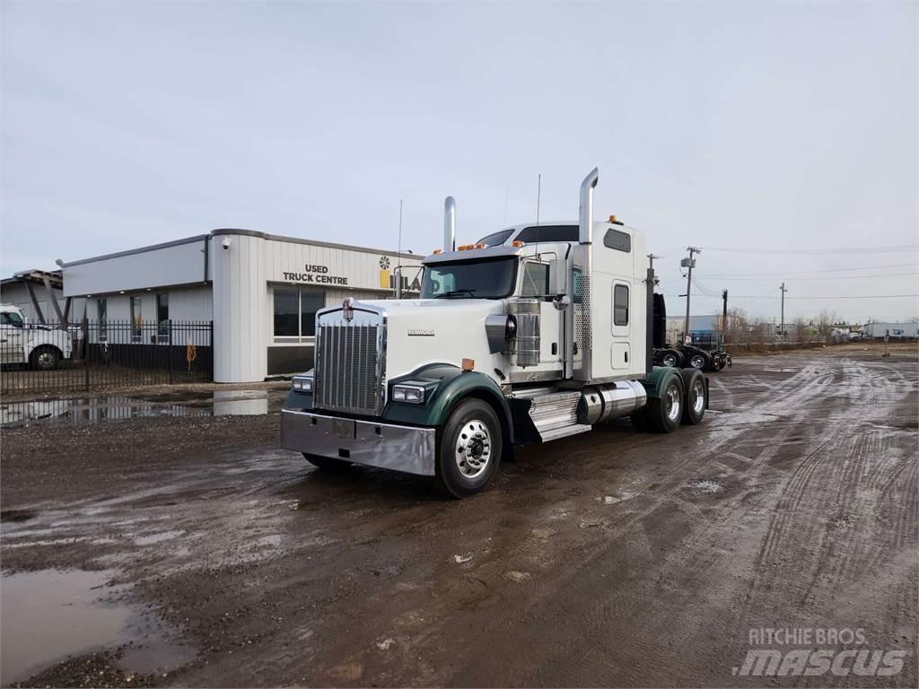 Kenworth W900L Autotractoare
