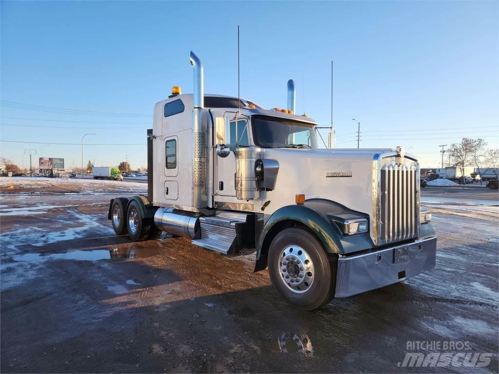 Kenworth W900L Autotractoare