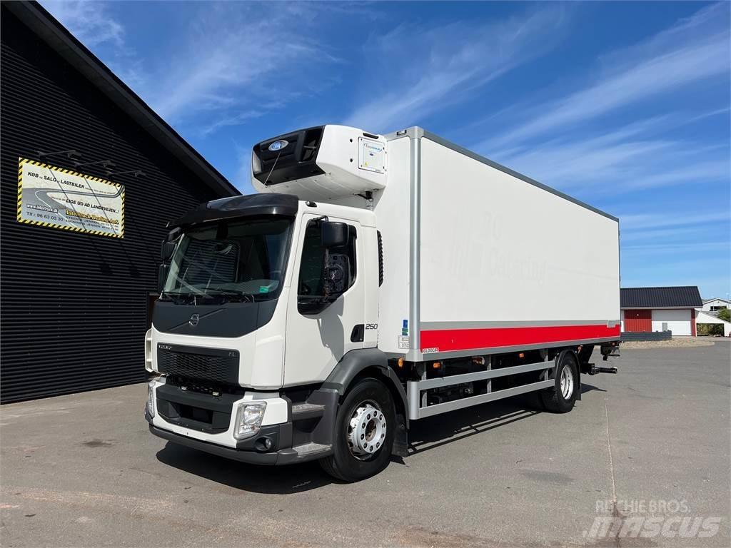 Volvo FL250 Camion cu control de temperatura