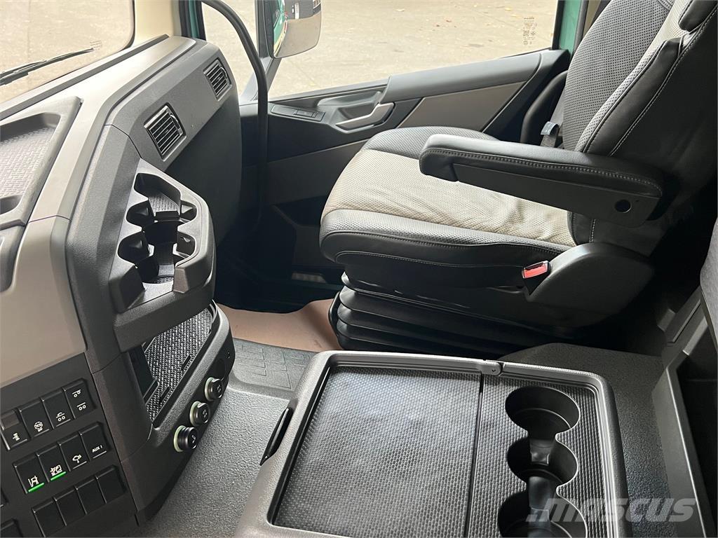 Volvo FM500 Globe Camioane Demontabile