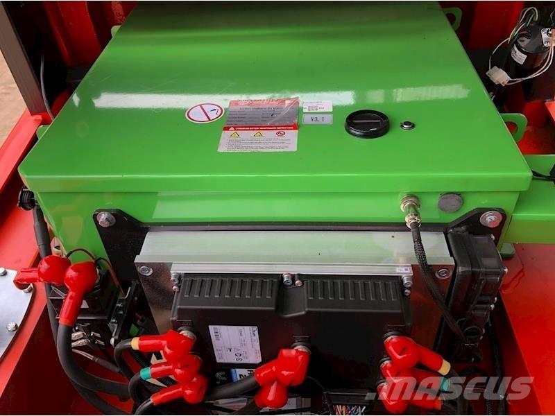 EP EFL302 Stivuitor electric