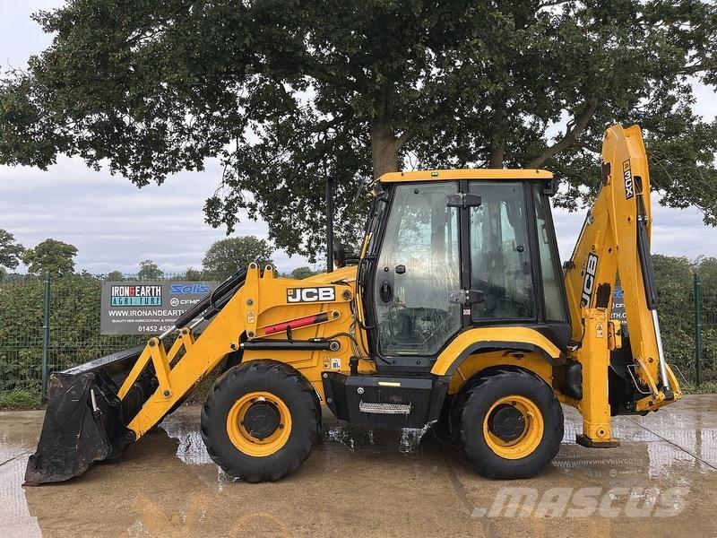 JCB 3CX Compact Excavatoare pe șenile
