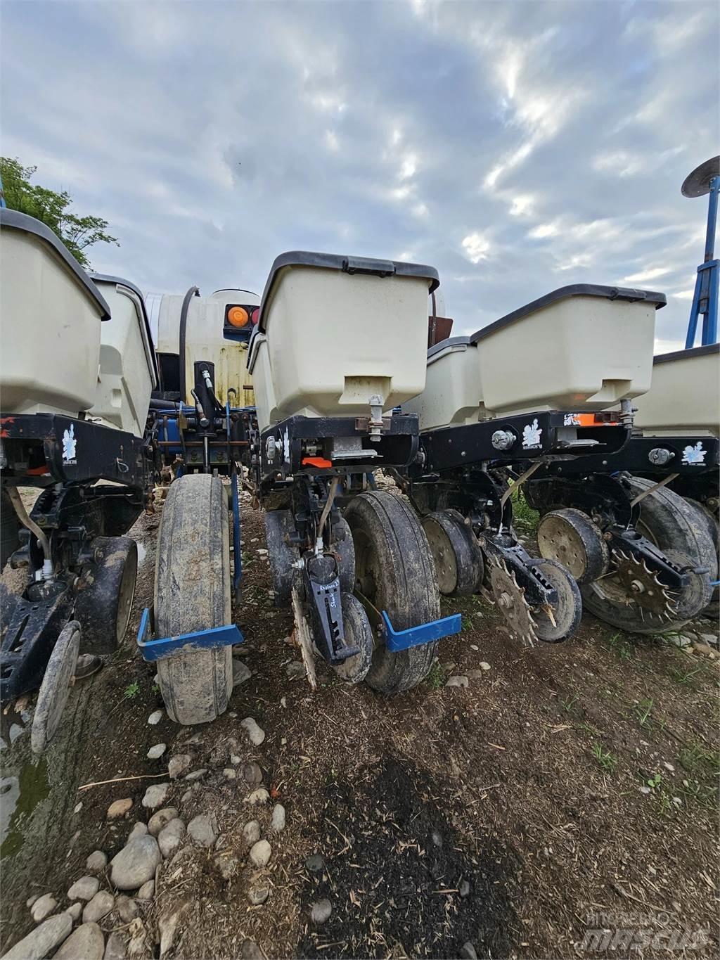 Kinze 3000 Alte componente