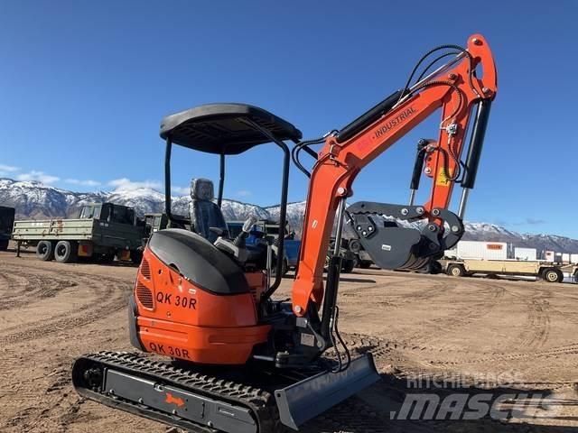 AGT QK30R Excavatoare pe șenile
