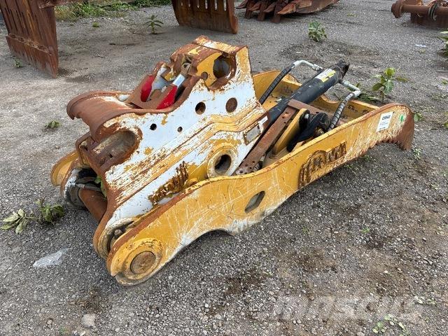 AMI  Excavatoare pe șenile
