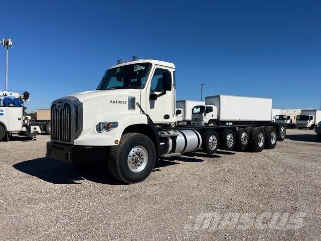 Autocar DC64 Cabine si interior