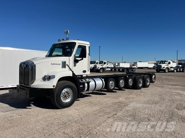 Autocar DC64 Cabine si interior