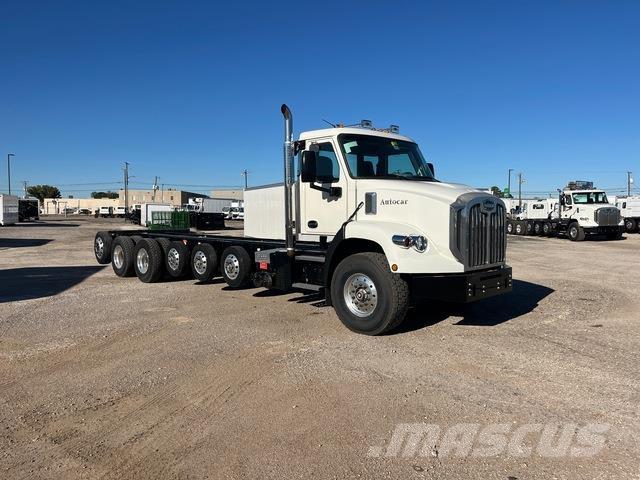 Autocar DC64 Cabine si interior