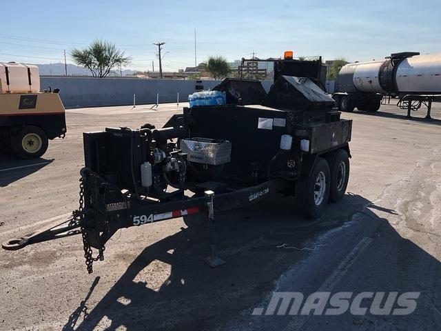  Bearcat BK400D Utilaje construcții - Altele