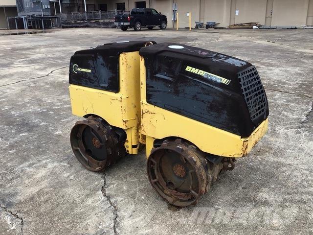  BMP 8500 Compactoare sol