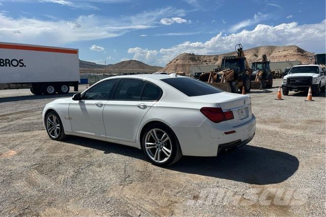 BMW 740i Masini