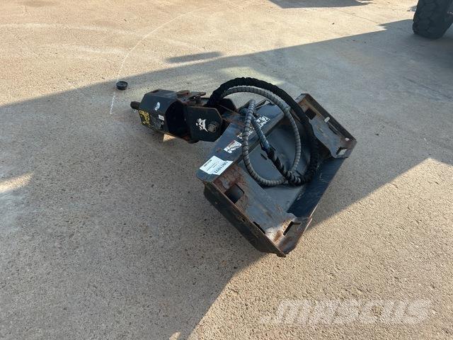Bobcat 30C Perforatoare