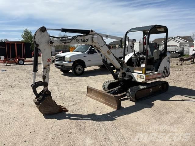 Bobcat 331 Excavatoare pe șenile

