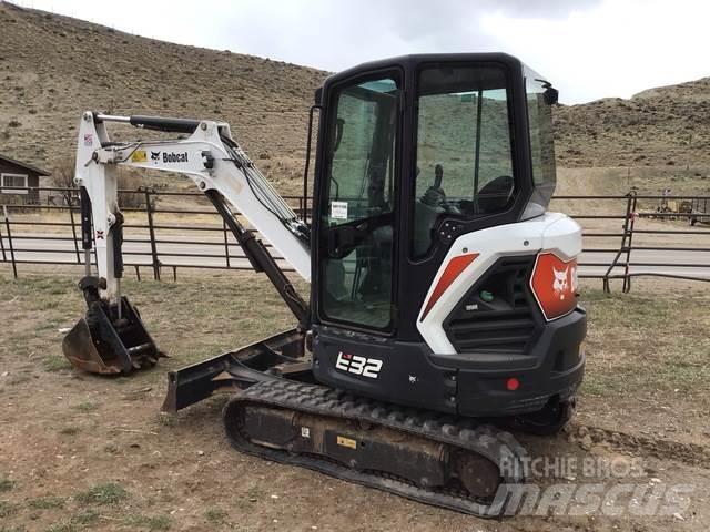 Bobcat E32i Excavatoare pe șenile
