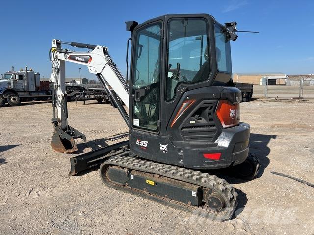 Bobcat E35 Excavatoare pe șenile
