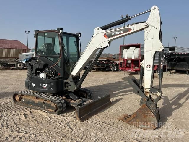 Bobcat E35 Excavatoare pe șenile

