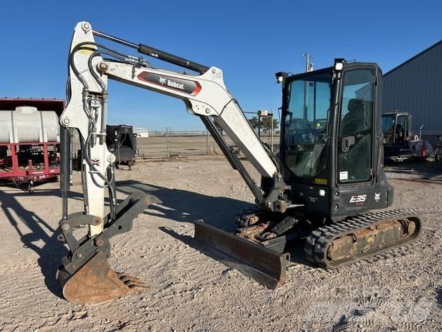 Bobcat E35 Excavatoare pe șenile
