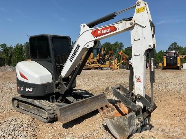 Bobcat E42 Excavatoare pe șenile
