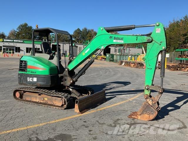 Bobcat E42 Excavatoare pe șenile
