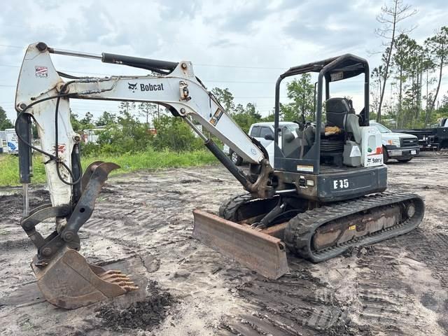 Bobcat E45 Excavatoare pe șenile
