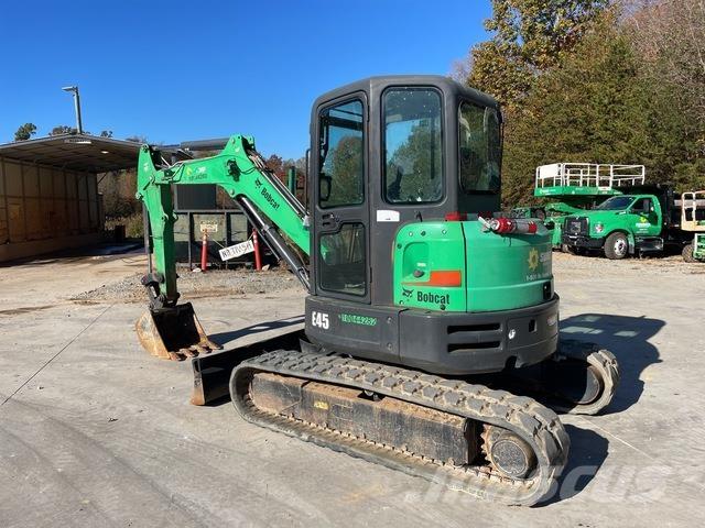Bobcat E45 Excavatoare pe șenile

