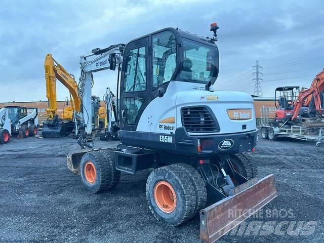Bobcat E55W Excavatoare cu roti