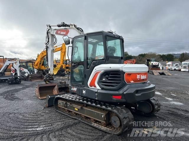 Bobcat E88R2 Excavatoare pe șenile
